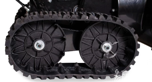 Снегоуборщик бензиновый гусеничный CHAMPION STT1170E