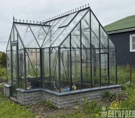Теплица Botanik T Style 45 Standard с тамбуром Mini с комплектом поворотных двери Ботаник
