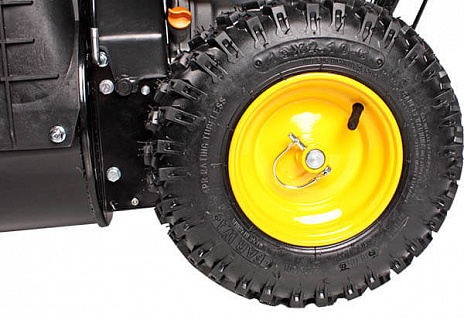 Снегоуборщик бензиновый CHAMPION ST553