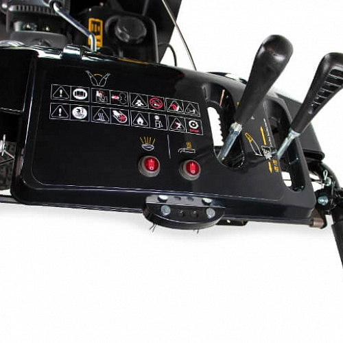 Снегоуборщик бензиновый CHAMPION ST662E