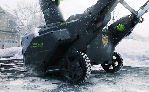 Снегоуборщик аккумуляторный GREENWORKS GD82