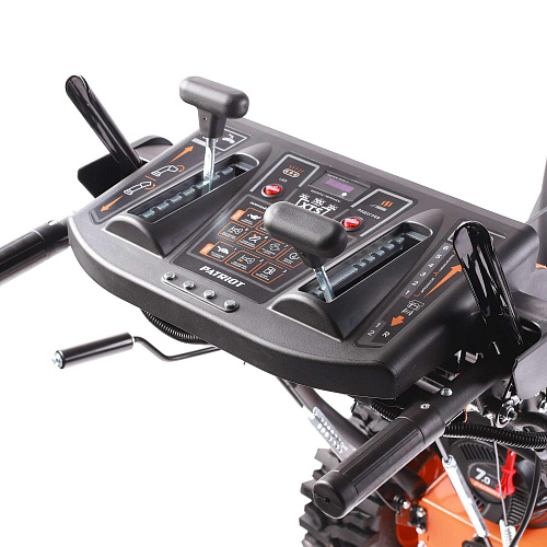 Снегоуборщик бензиновый PATRIOT Сибирь 67 E