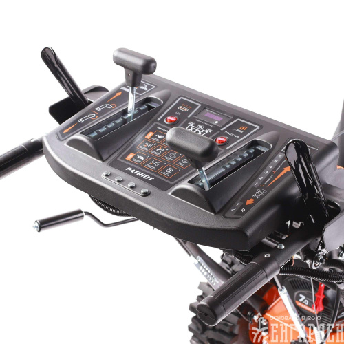 Снегоуборщик бензиновый PATRIOT Сибирь 67 E
