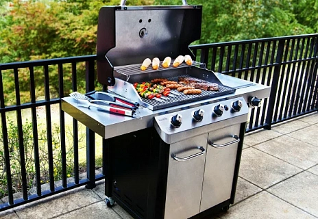 Газовый гриль Char-Broil Professional Signature Series™ 4S