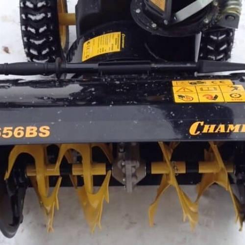 Снегоуборщик бензиновый CHAMPION ST656BS