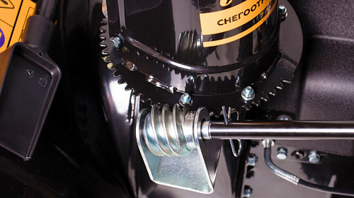Снегоуборщик бензиновый CHAMPION ST761E
