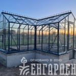Теплица Botanik Т Standard с тамбуром и комплектом купейных дверей Ботаник