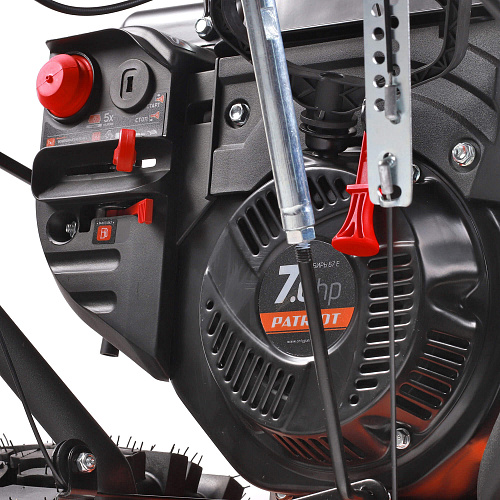 Снегоуборщик бензиновый PATRIOT Сибирь 67 E