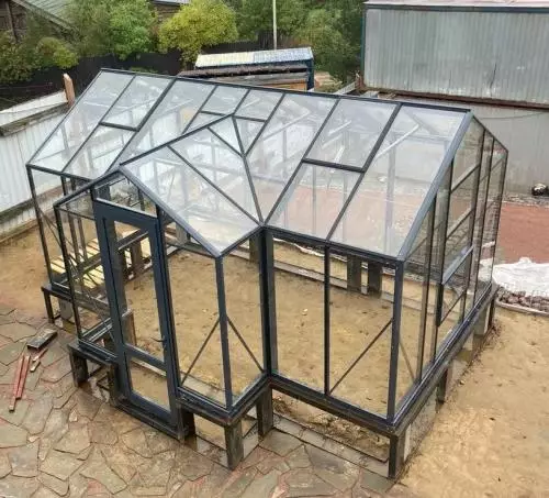 Теплица Botanik T Standard с минитамбуром и комплектом купейных дверей Ботаник