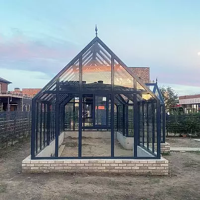 Теплица АЛЬФА  с тамбуром 4.0