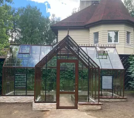 Теплица Botanik T Style 45 Standard с тамбуром Standard с комплектом купейной дверью Ботаник